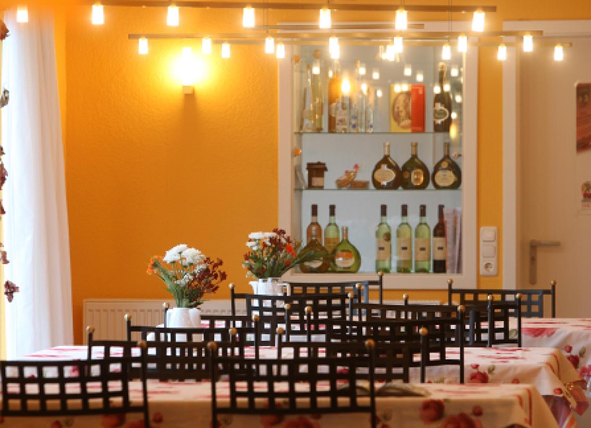 Wein-Traeume Hotel Thuengersheim Luaran gambar