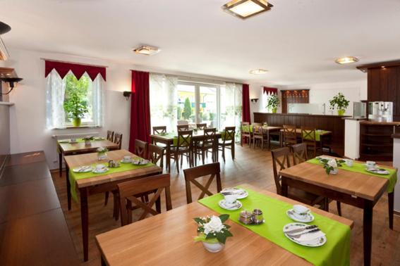 Wein-Traeume Hotel Thuengersheim Luaran gambar