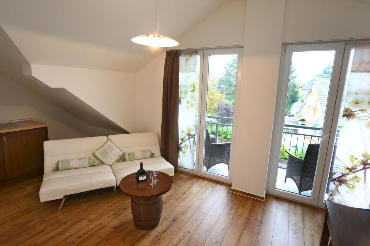 Wein-Traeume Hotel Thuengersheim Luaran gambar